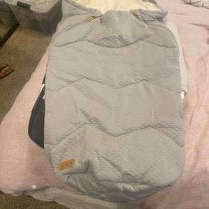 Voksi Breeze Light Footmuff